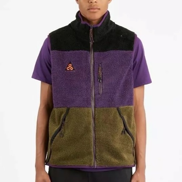 Nike Other - Nike ACG NSW Fleece Vest men’s size L embroidered